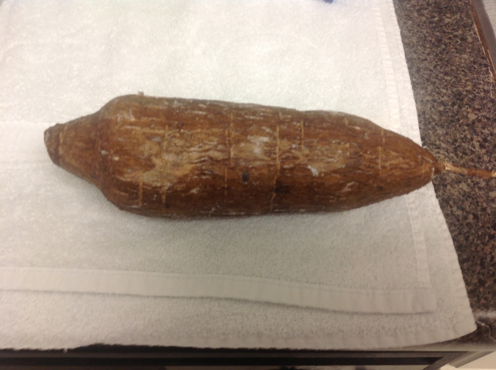 Curls, Beauty and Adventure Eating Cassava to Have Twins