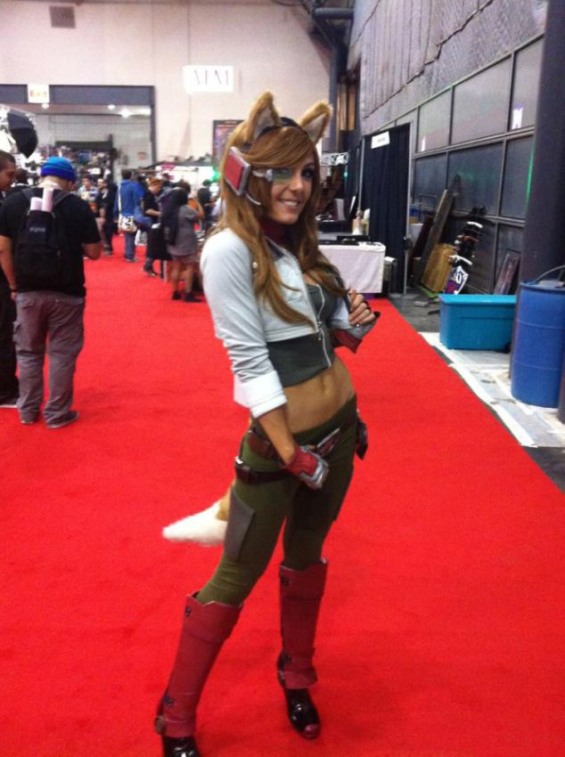 sexy light skinned girls gallery nearly naked cosplay babes
