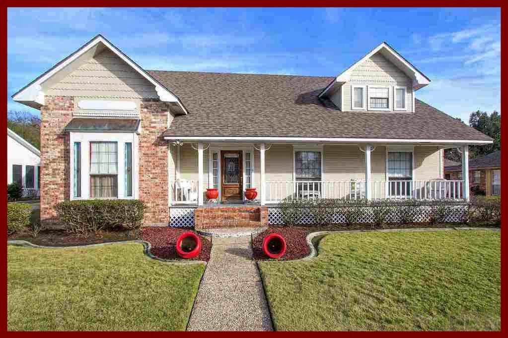 Homes in Woodlawn Estates in Baton Rouge LA