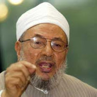 AS-SHEIKH DR.YUSUF QARADHAWI