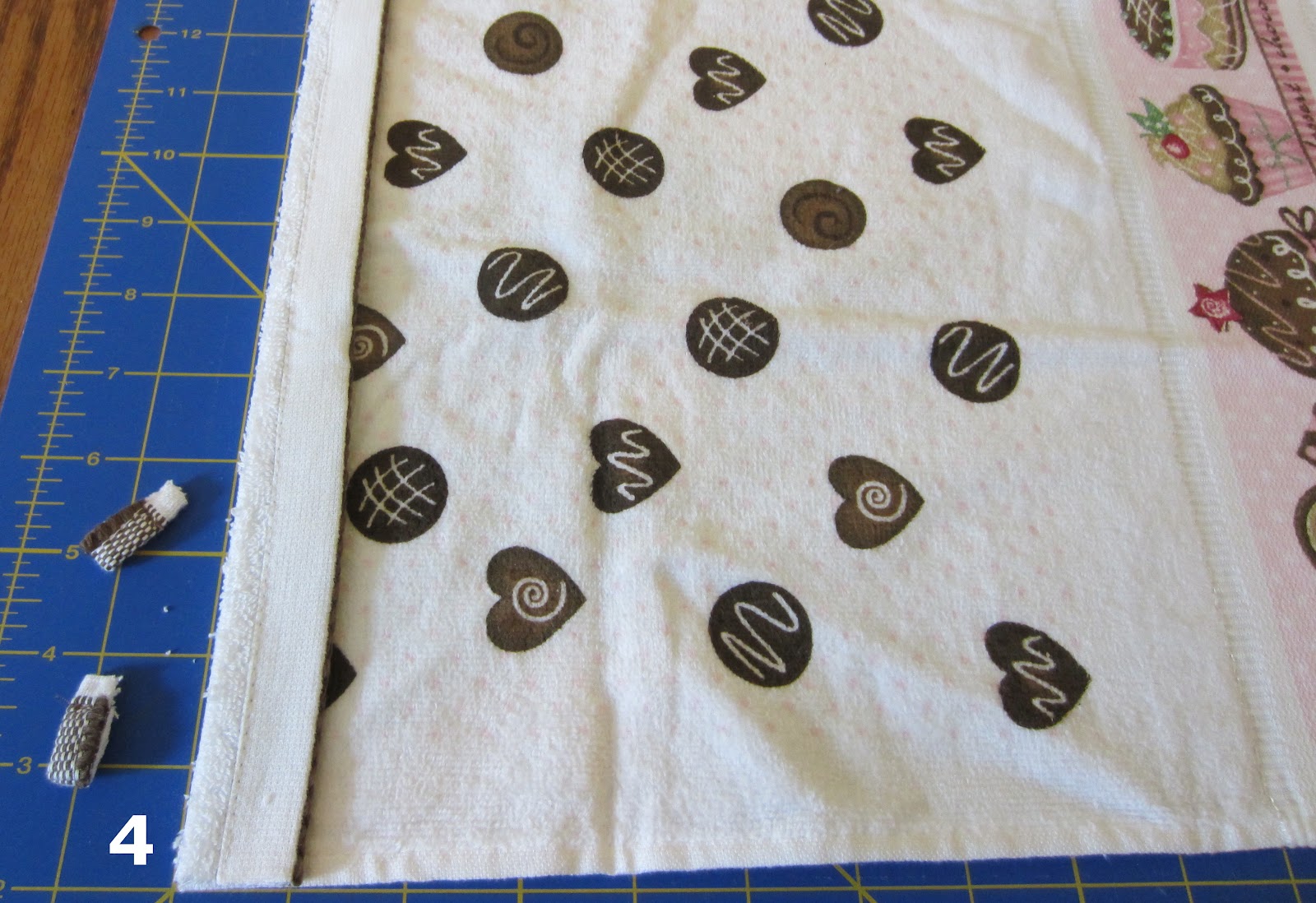 My Patchwork Quilt PLASTIC BAG HOLDER