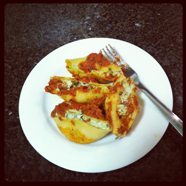 Vegocracy Dining In Stuffed Shells In Arrabbiata Sauce