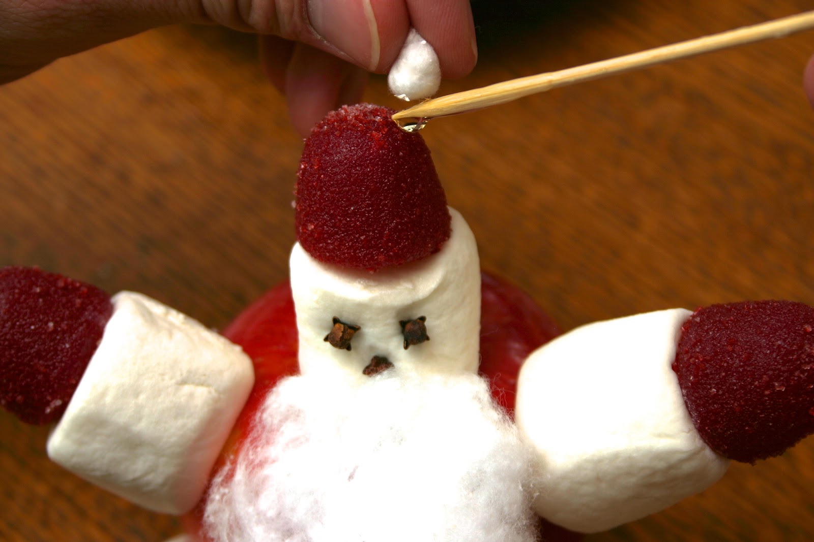 Home Inspirations Apple Santas!