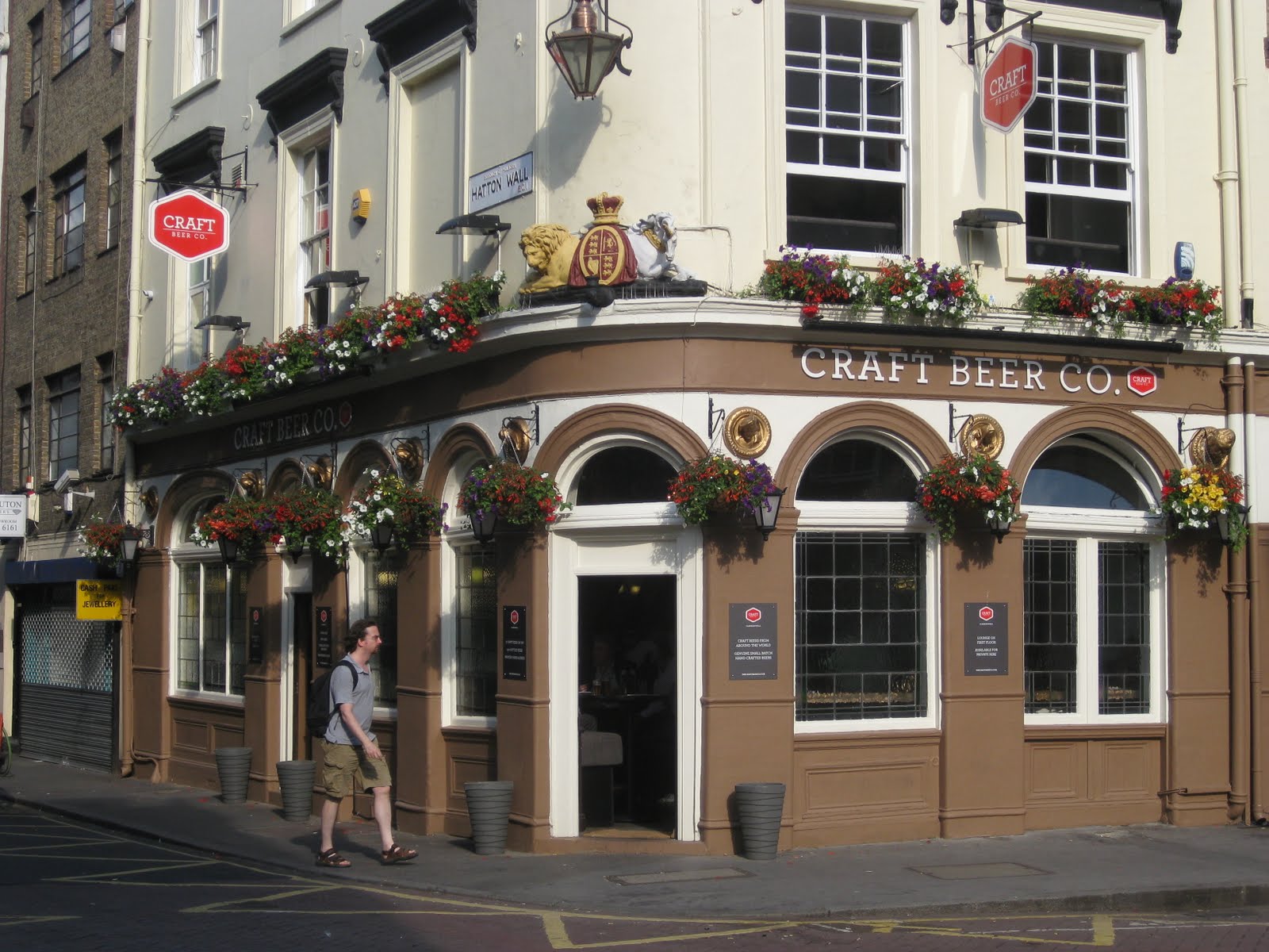 the beer monkey London Pubs The Craft Beer Co