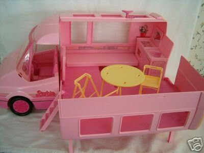 if i lived in a barbie dream camper
