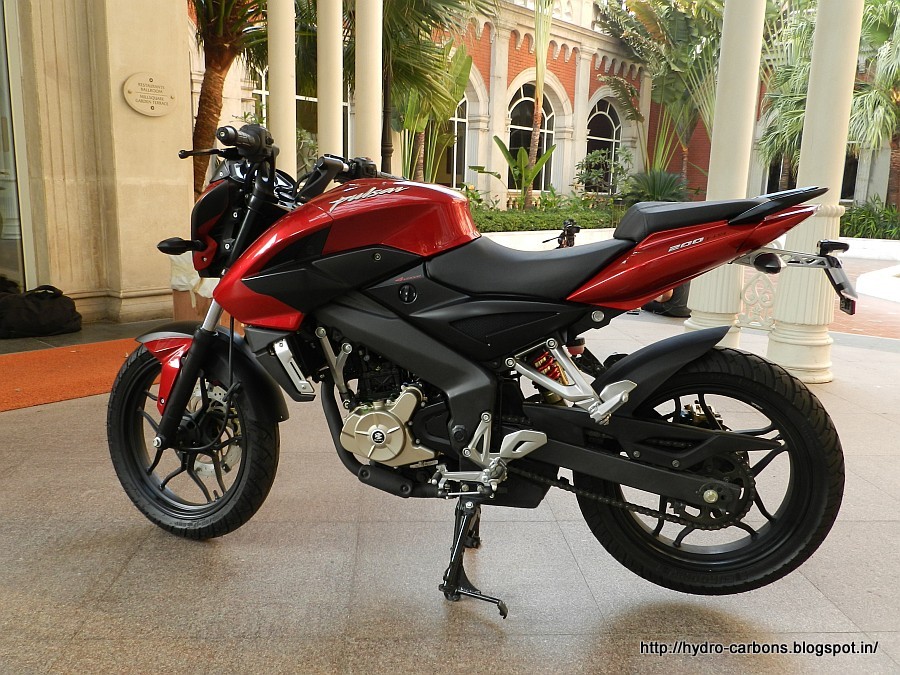 Bajaj+pulsar+220+sf+price