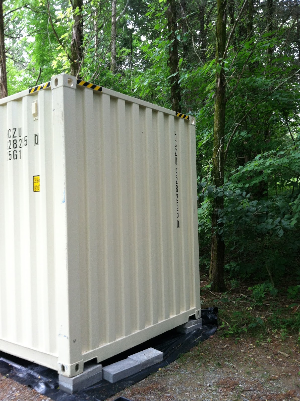 Duff Clothing TRUE CAMO ON SHIPPING CONTAINER