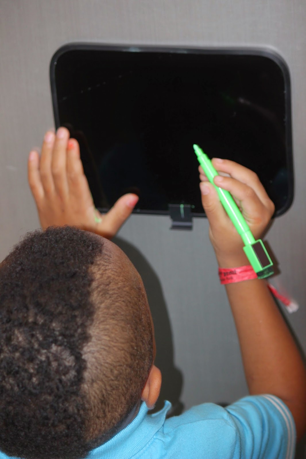 SmartTartsLearning Dollar Tree Find 3 {of 7} Who Needs Whiteboards