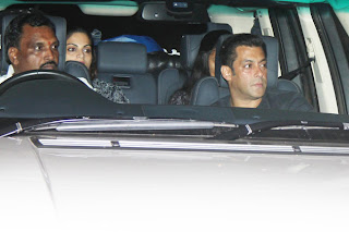 Bollywood celebrities at Yash Chopra's last darshan Bollywood celebrities at Yash Chopra's last darshan