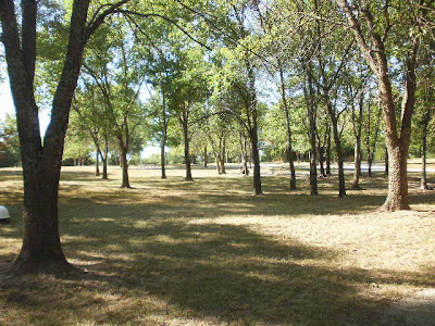 Excessive heat means empty campground Truman Lake, Sparrowfoot Campground