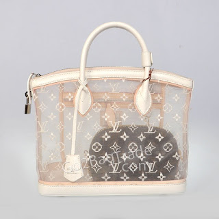 Designer handbags reviews: May 2012