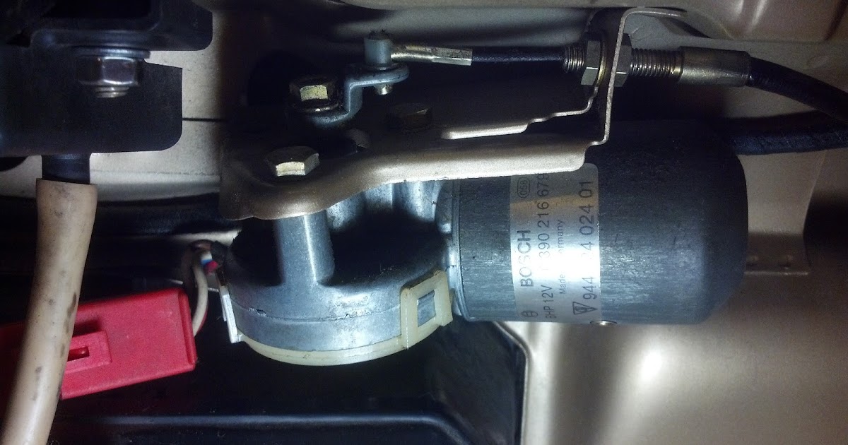 Project Car 2013 Porsche 944 Rear hatch repair