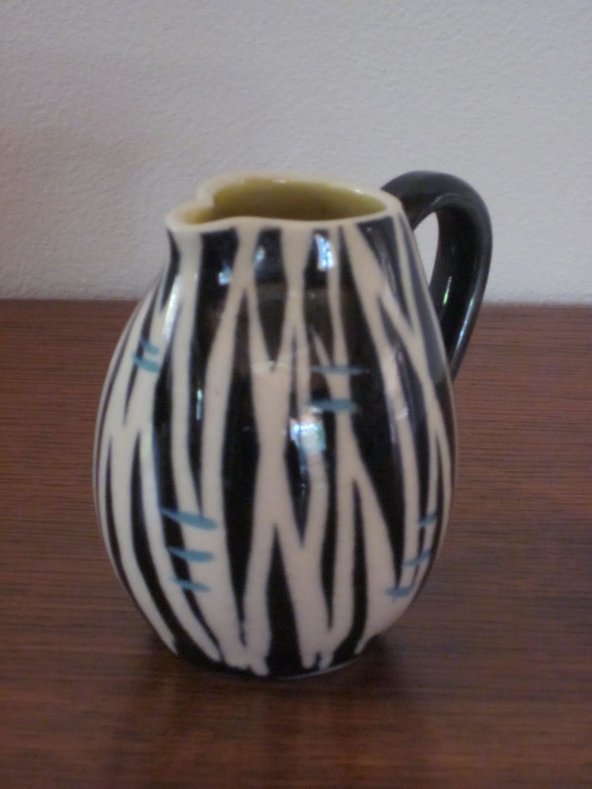 midvintage ceramics Small Jug Milton Head Pottery