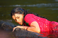 swetha menon spicy hot exposing photo shoot thaaram tamil movie stills