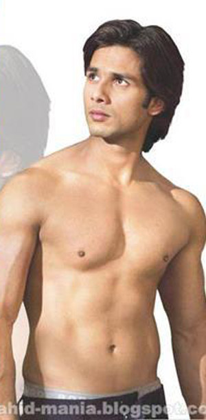 Shahid kapoor nude pics cheating girlfriends