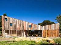 Vintage house Barn Design Features Hundred Year Old Barn Board Siding Vintage house Barn Design Features Hundred Year Old Barn Board Siding