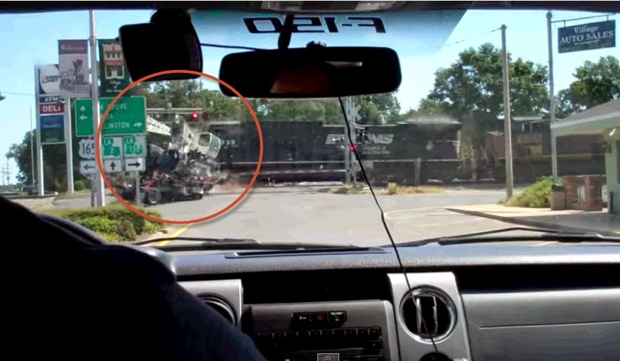 Train Wreck In Mer Rouge, LA 10/05/14 TheMovies.Asia