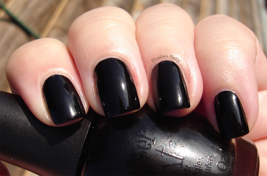 Noelie's Nails FingerPaints Black Expressionism My New GoTo Black