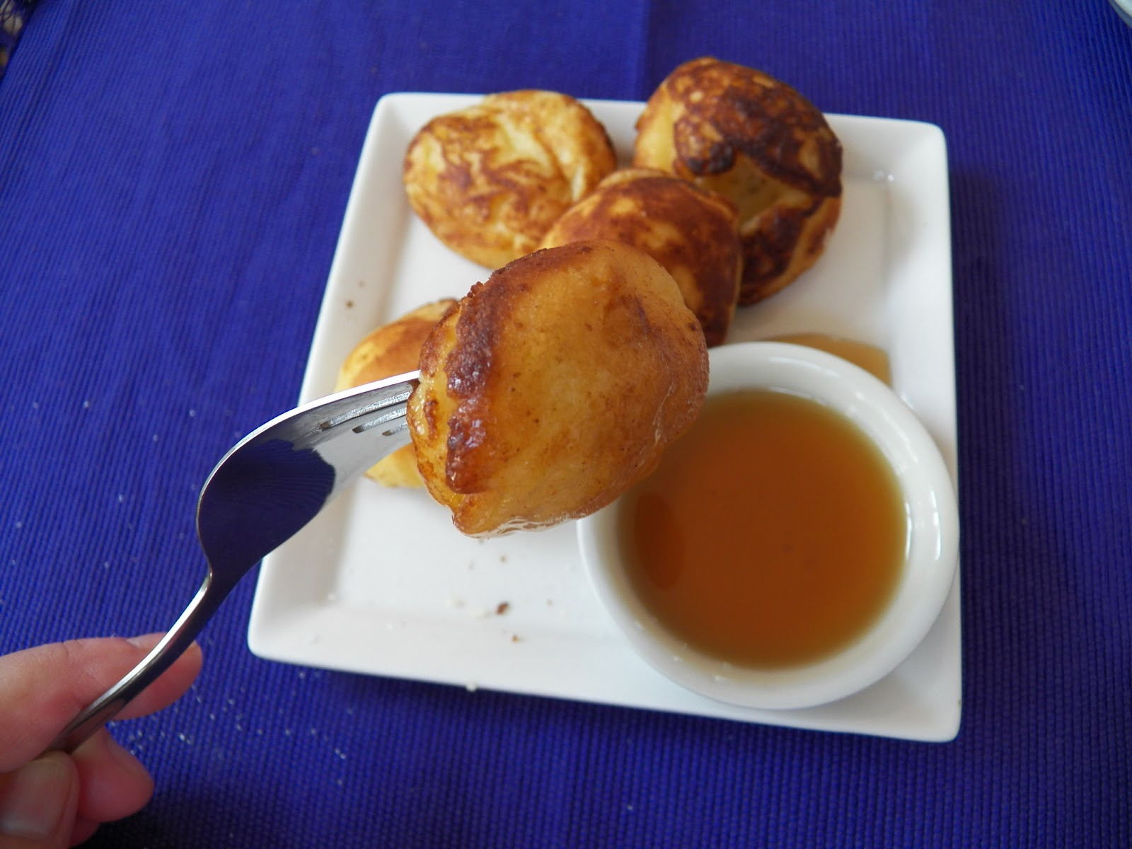 Æbleskiver (Danish Pancake Balls) Sid's cooking again...
