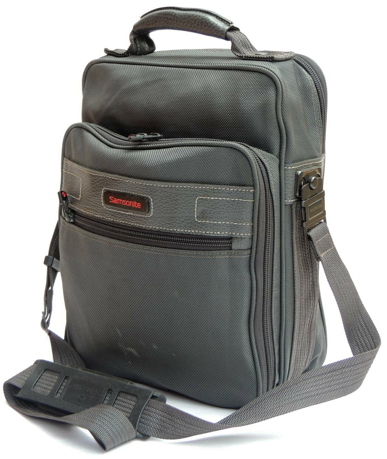 Janji Laku SAMSONITE Organizer Bag 2 Ways Sling Or Hand Carry