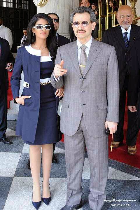 موجز الأخبار: الأمير الوليد بن طلال يؤكد طلاقه من أميرة الطويل