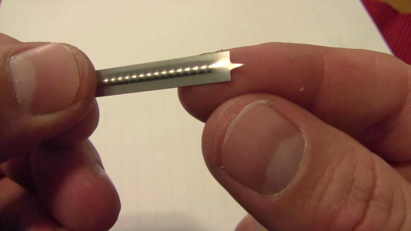 Top City Gear SplinterOut Splinter Removal Tool