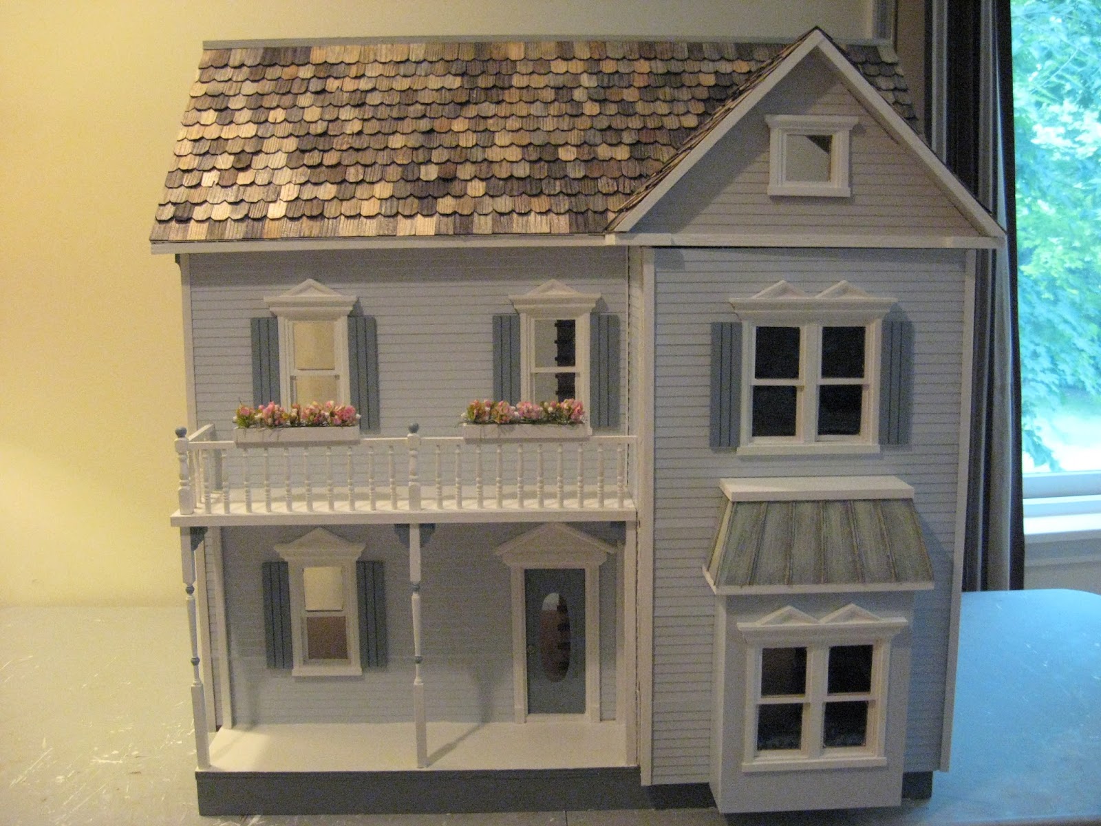 victorian farmhouse dollhouse