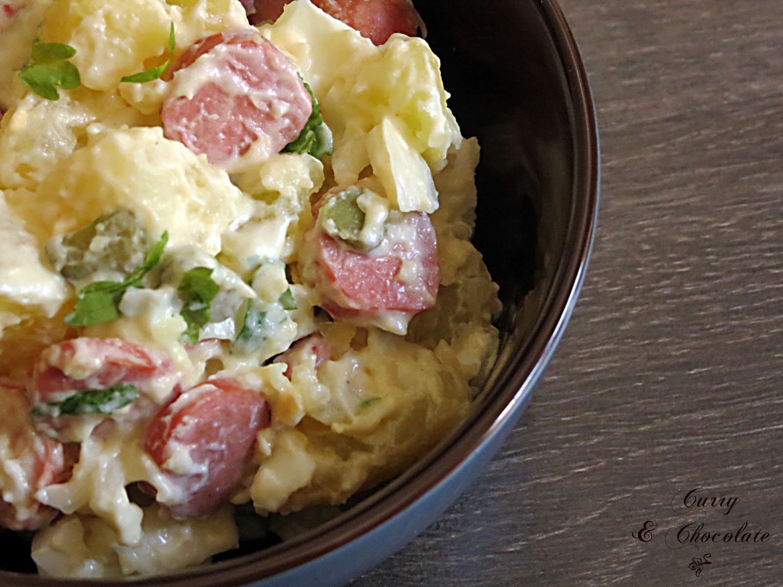 Ensalada alemana de patatas o kartoffelsalat - German potato salad Ensalada alemana de patatas o kartoffelsalat - German potato salad