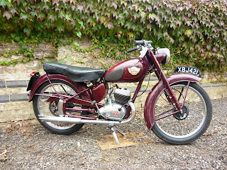 The Royal Enfield Ensign 150 cc  Ensign 150 cc 1956–1967 150 cc two-stroke engine.