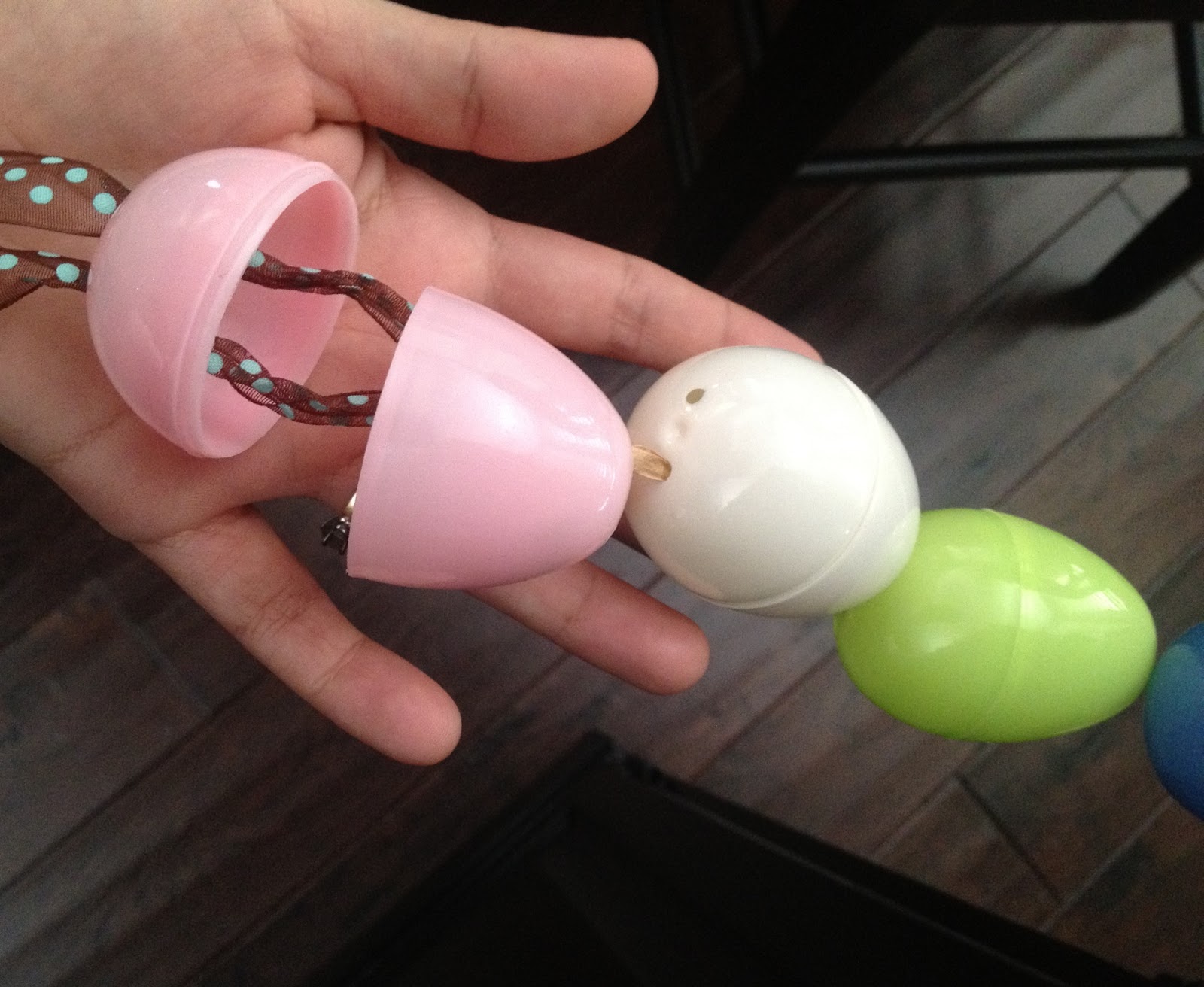 Three Crafty Cousins: Keep it simple Easter projects