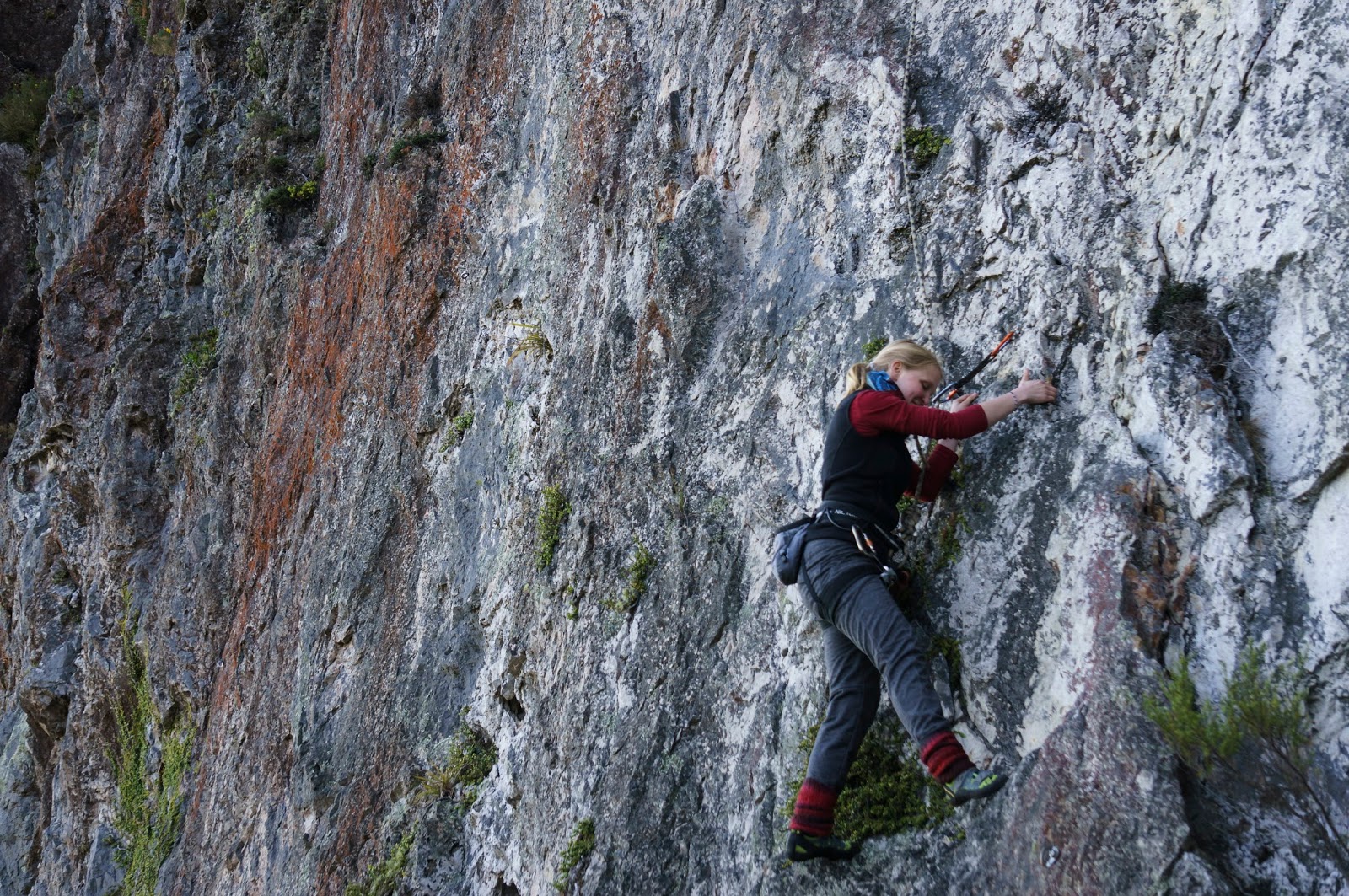 Adventuring New Zealand Rock Climbing!
