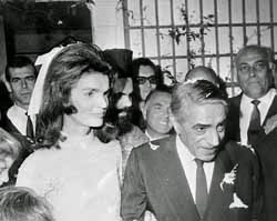 Aristotle Onassis dan Jackie Kennedy Aristotle Onassis dan Jackie Kennedy