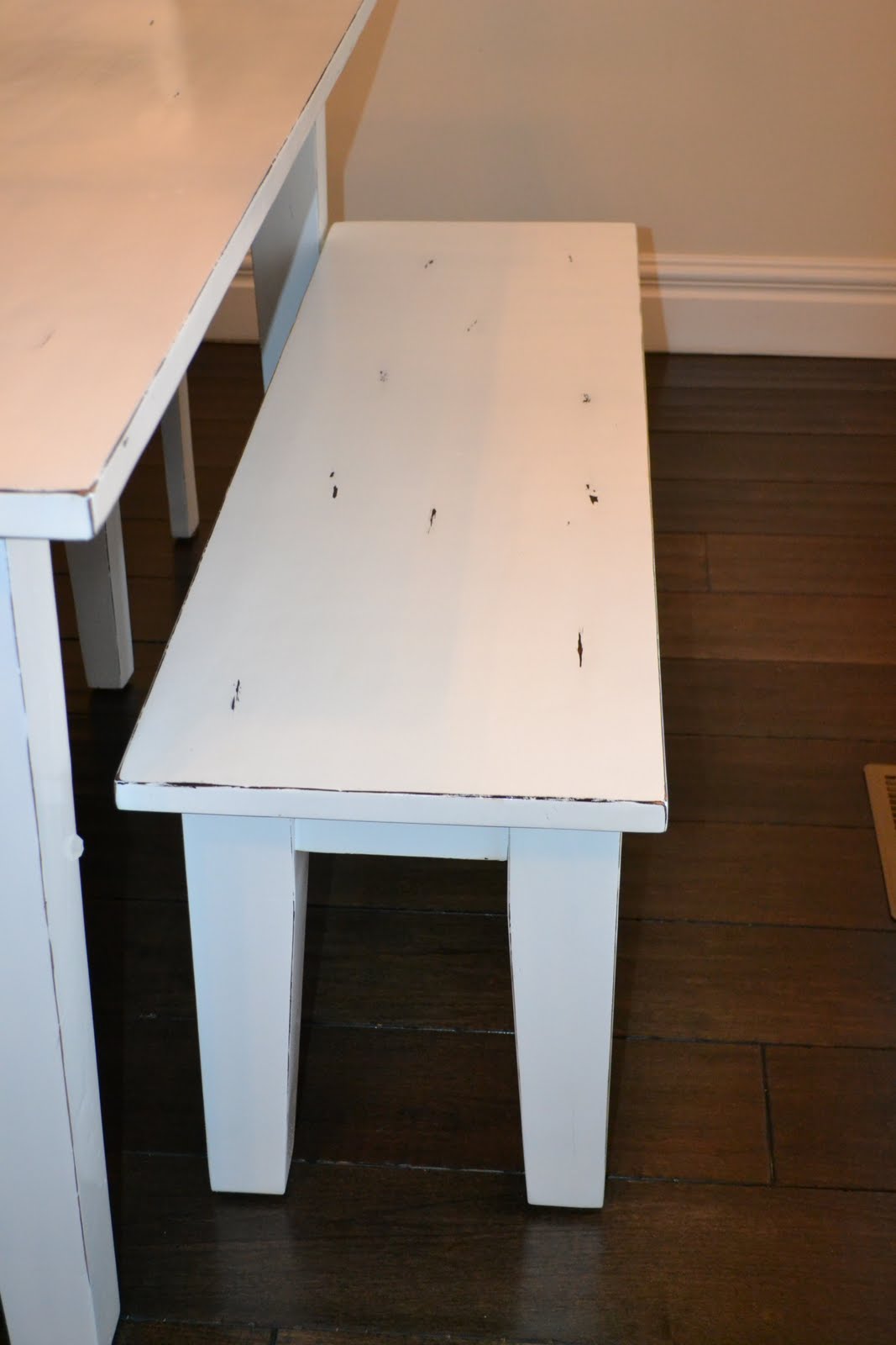 JenNY & AShlEY's ReDOs Rachel's Kitchen Table & Chairs ReDO