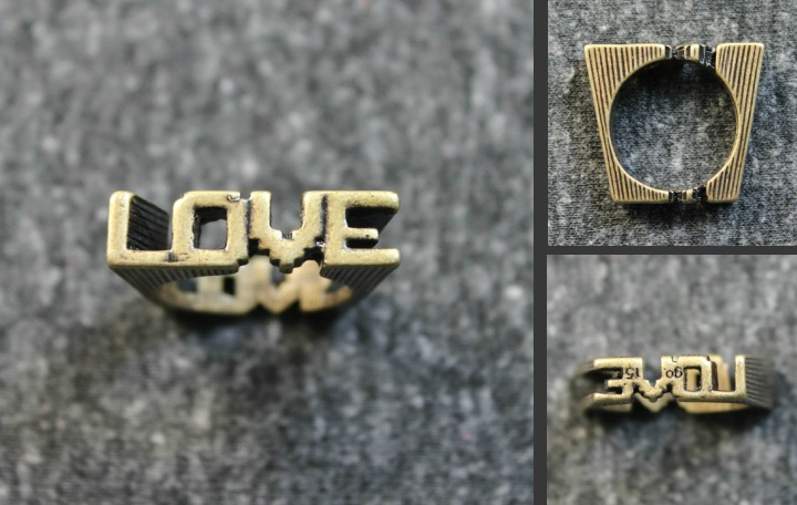 Digital Love Gold Ring Pixel Art 8-bit