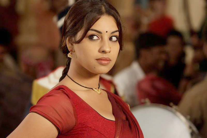 Richa Gangopadhyay Hot Stills In Osthi Movie sexy stills