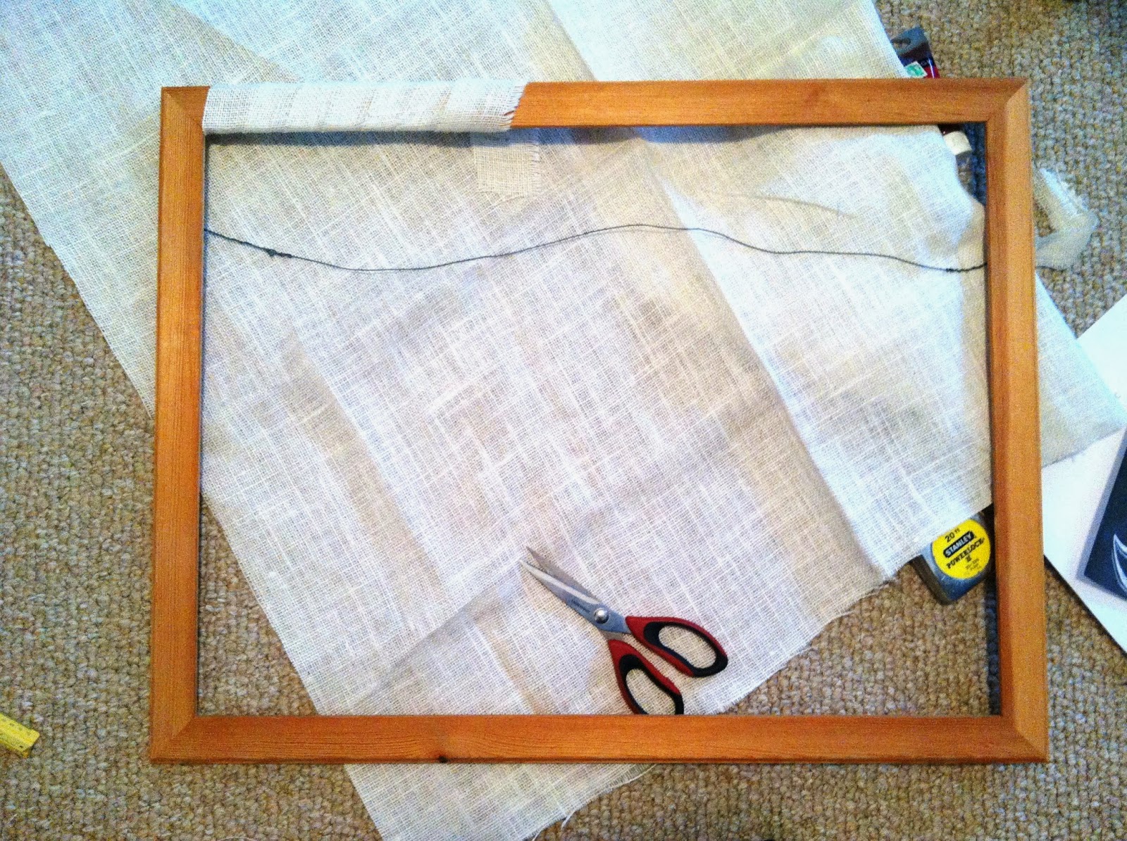 {Jessica Stout Design} DIY Burlap Picture Frame {For the Holidays}