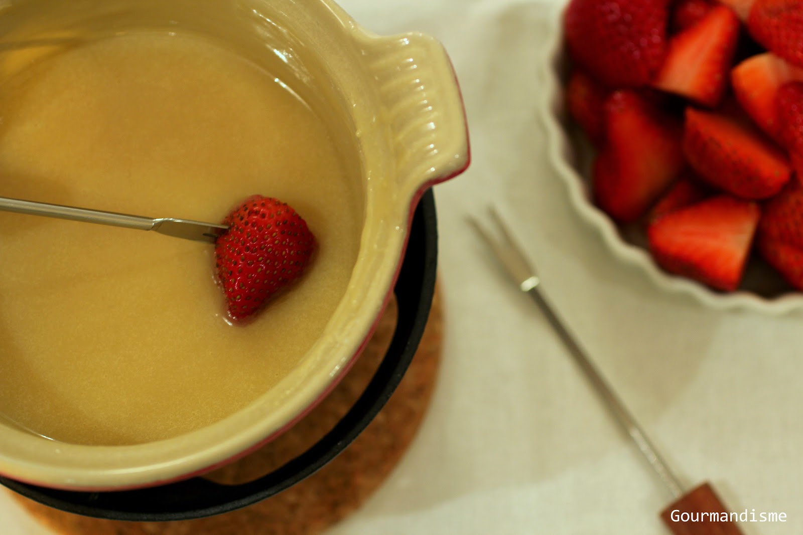 Fondue de chocolate branco Blog Bruna Leite