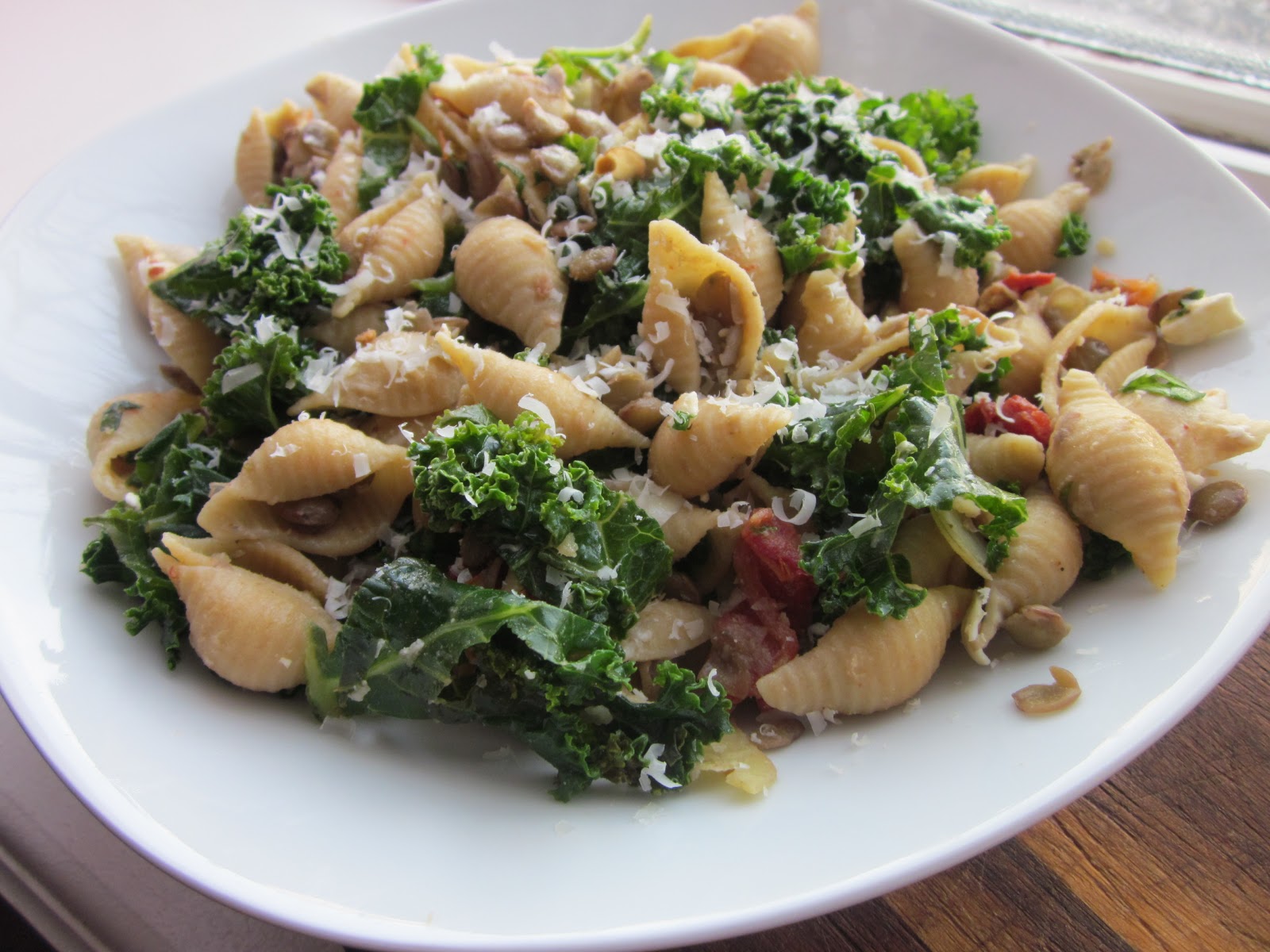 Sweet Luvin' In The Kitchen Lentil and Kale Pasta