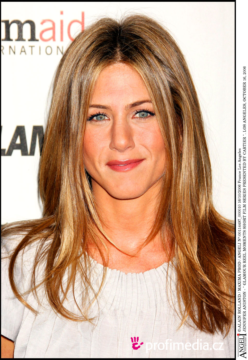 jennifer aniston style