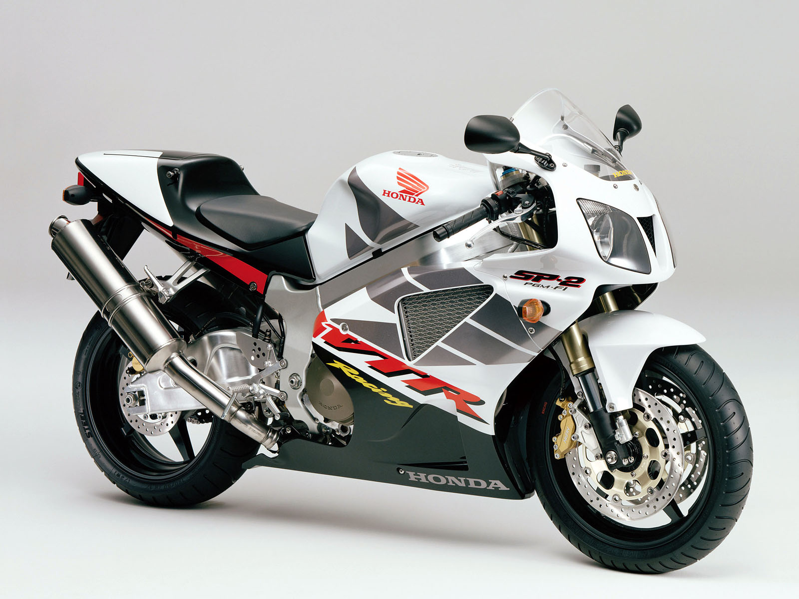 http://4.bp.blogspot.com/-eQc4qgtvh7g/T0Ys0G1Bq0I/AAAAAAAAC8w/w7BIJCUwN7c/s1600/yamaha+bikes+images.jpg
