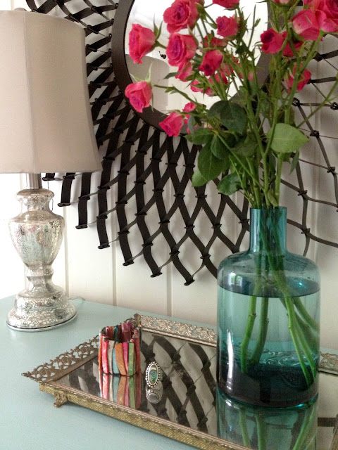 How to paint laminate furniture in 3 easy steps! And a great source for gorgeous hardware at affordable prices!