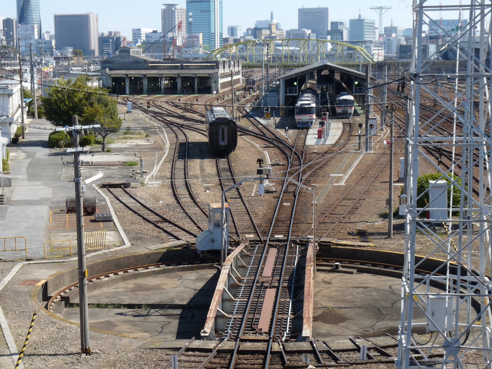 旅先で見つけた物 名古屋車両区 細見