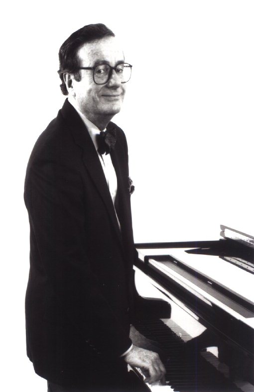 Robert benchley shorts image