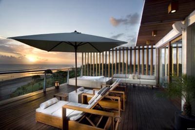 Decorating Small Patios