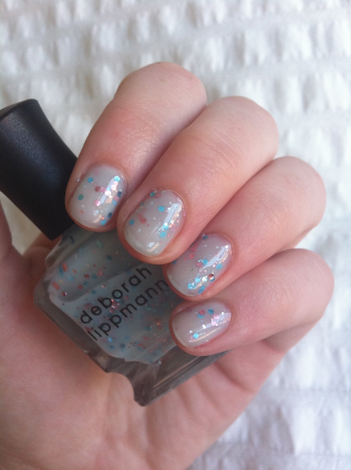 Beautiful Glitter In The Air by Deborah Lippmann* DALY BEAUTY