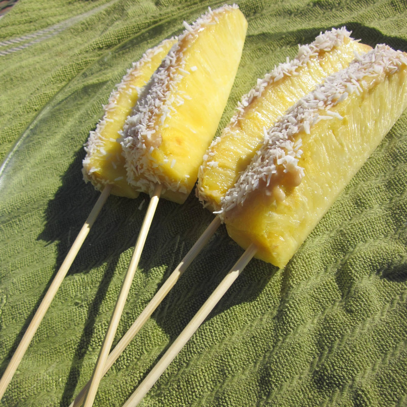 hawaiian fruit kabobs