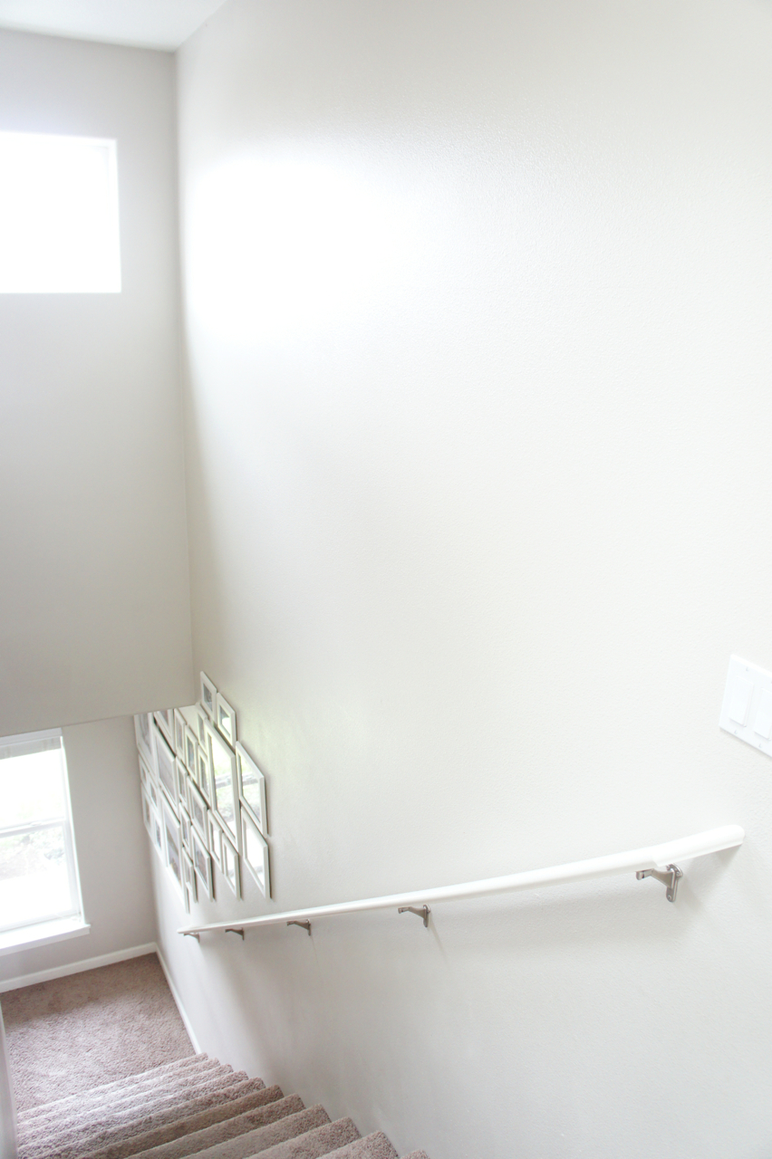 Pretty Dubs HOW TO MAKE A GALLERY WALL