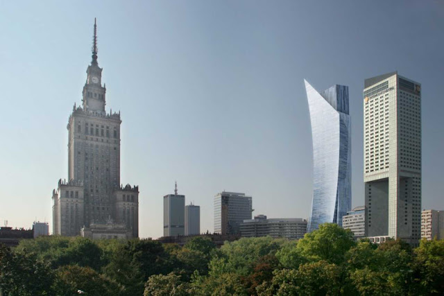 02-ZLOTA-by-Daniel-Libeskind-awarded-with-the-European-Medal