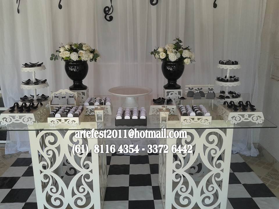 ARTEFEST DECORA u00c7ÃO DE FESTAS EM GERAL Festa preto e branco Mesa provençal -> Decoração De Festa Com Tnt Preto E Branco ARTEFEST DECORA u00c7ÃO DE FESTAS EM GERAL Festa preto e branco Mesa provençal -> Decoração De Festa Com Tnt Preto E Branco