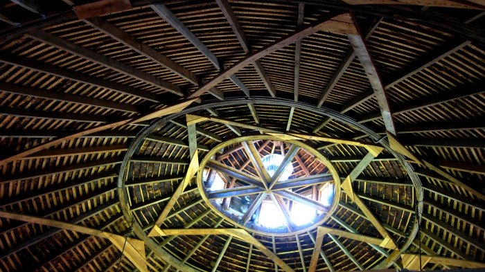 Baking Boy Michigan Wine Tour First Stop Round Barn